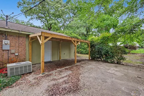 Exterior - 16408 Culbert Rd, Moss Point, MS 39562 photo 3 of 4