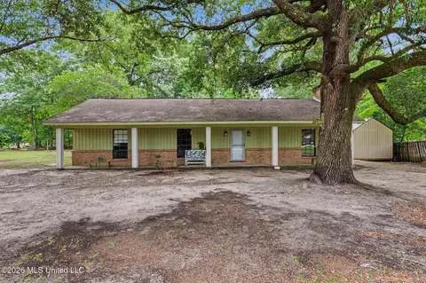 16408 Culbert Rd, Moss Point, MS 39562