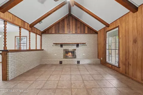 Living - 16408 Culbert Rd, Moss Point, MS 39562 photo 1 of 3