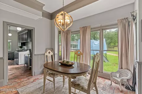 Dining - 338 Noble Dr, Brookhaven, MS 39601 photo 3 of 4