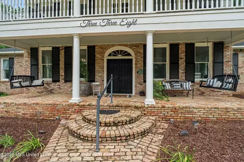 Exterior - 338 Noble Dr, Brookhaven, MS 39601 photo 3 of 13