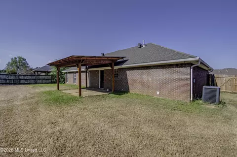 Exterior - 517 Roxbury Pl, Florence, MS 39073 photo 9 of 12