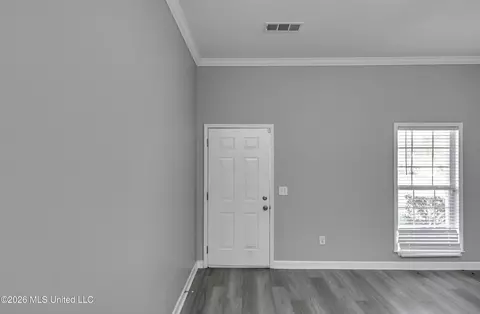 Entry Way - 517 Roxbury Pl, Florence, MS 39073 photo 1 of 3