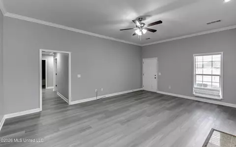 Entry Way - 517 Roxbury Pl, Florence, MS 39073 photo 2 of 3
