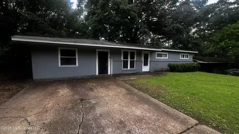 1369 Dianne Dr, Jackson, MS 39204