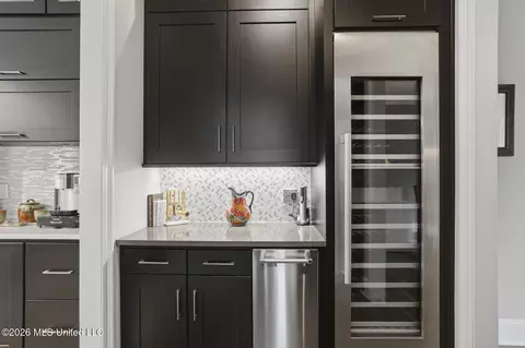 Kitchen - 1372 E Northside Dr, Jackson, MS 39211 photo 1 of 9