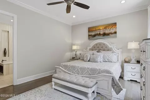 Bedroom - 1372 E Northside Dr, Jackson, MS 39211 photo 3 of 4