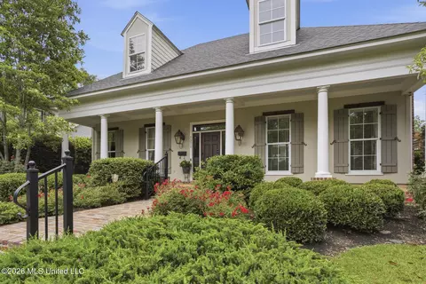Exterior - 1372 E Northside Dr, Jackson, MS 39211 photo 5 of 12