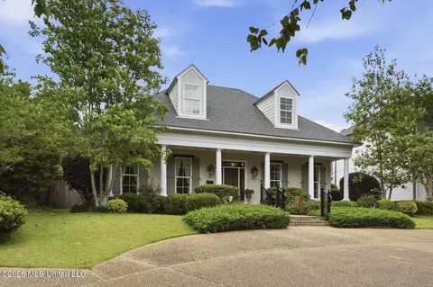 Exterior - 1372 E Northside Dr, Jackson, MS 39211 photo 4 of 12
