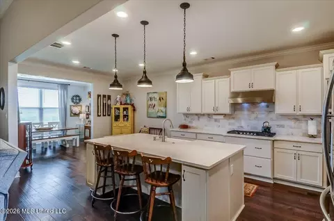 Kitchen - 244 Crossroads Blvd, Hernando, MS 38632 photo 1 of 1