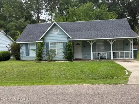 3309 Neptune Dr, Gautier, MS 39553