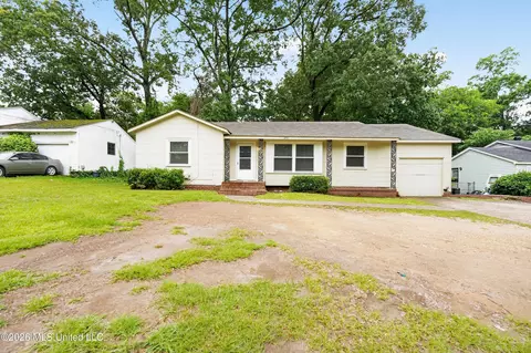 253 E Northside Dr, Jackson, MS 39206