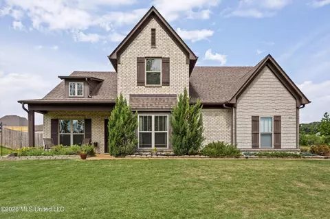 1865 Bakers Trl, Nesbit, MS 38651