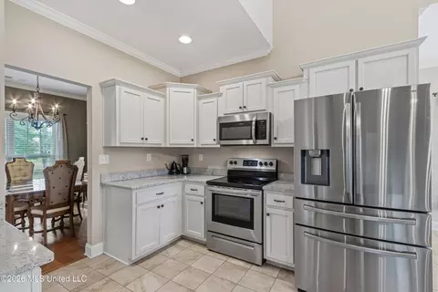 Kitchen - 1865 Bakers Trl, Nesbit, MS 38651 photo 1 of 2