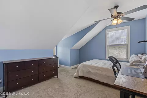 Bedroom - 1865 Bakers Trl, Nesbit, MS 38651 photo 3 of 3