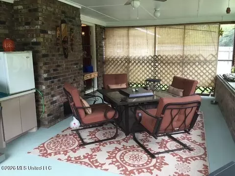 Exterior - 23 Nelson Cir, Jackson, MS 39212 photo 6 of 7