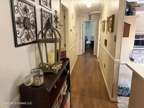 Entry Way - 23 Nelson Cir, Jackson, MS 39212 photo 2 of 2