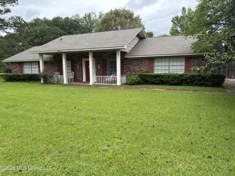23 Nelson Cir, Jackson, MS 39212