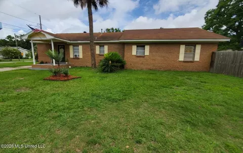 168 Dahlia St, Biloxi, MS 39531