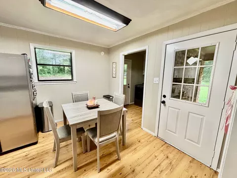 Dining - 1028 Deer Creek Ln, Summit, MS 39666 photo 1 of 1