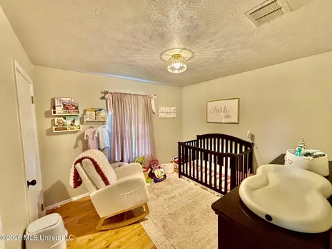 Bedroom - 1028 Deer Creek Ln, Summit, MS 39666 photo 2 of 3