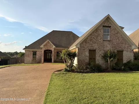 706 N Haven Pl, Brandon, MS 39047