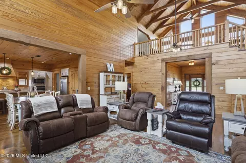 Living - 11281 Mississippi 21, Forest, MS 39074 photo 4 of 5