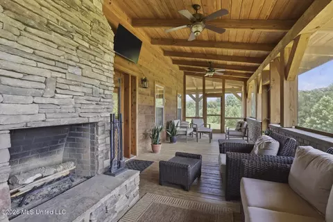 Exterior - 11281 Mississippi 21, Forest, MS 39074 photo 7 of 11