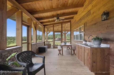 Exterior - 11281 Mississippi 21, Forest, MS 39074 photo 6 of 11