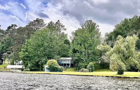 318 Lake Shr, Ashland, MS 38603