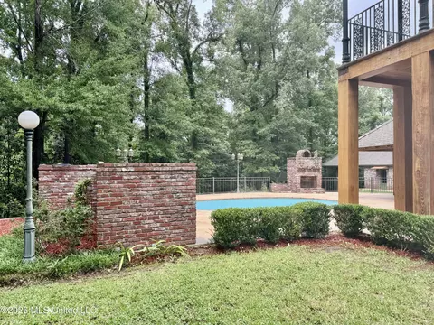 Exterior - 49 Stirling Rd, Natchez, MS 39120 photo 15 of 17