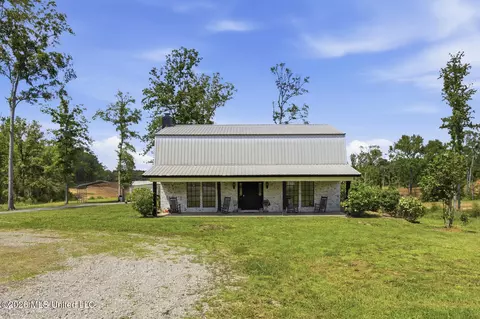 1177 Didlake Rd, Crystal Springs, MS 39059