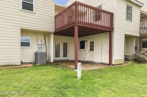 Other - 1056 Windrose Dr, Brandon, MS 39047 photo 4 of 6