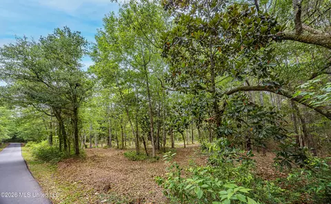 0 Eagle Point Rd, Ocean Springs, MS 39564