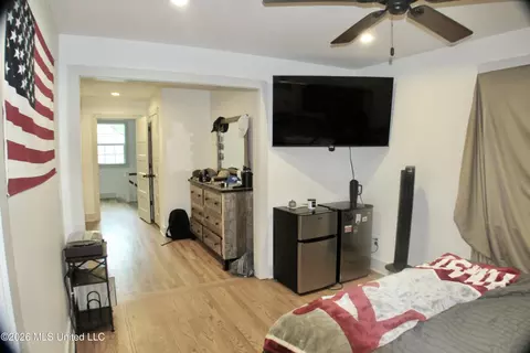 Bedroom - 111 Pinehaven Dr, Jackson, MS 39202 photo 4 of 5