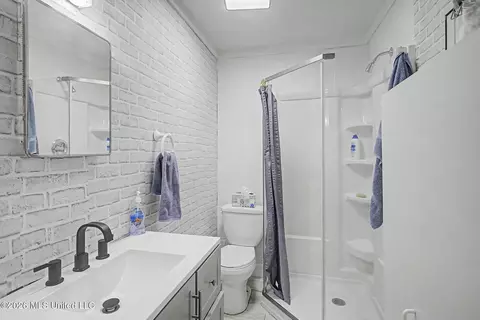 Bath - 227 Holly Dr, Lucedale, MS 39452 photo 1 of 1