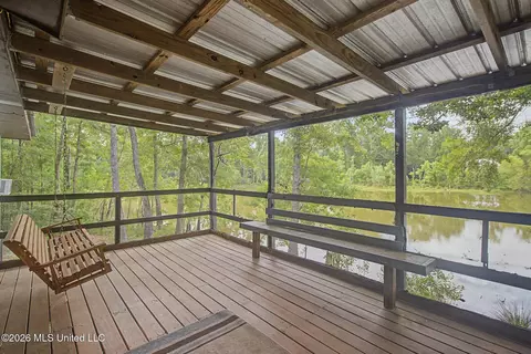 Exterior - 227 Holly Dr, Lucedale, MS 39452 photo 2 of 5