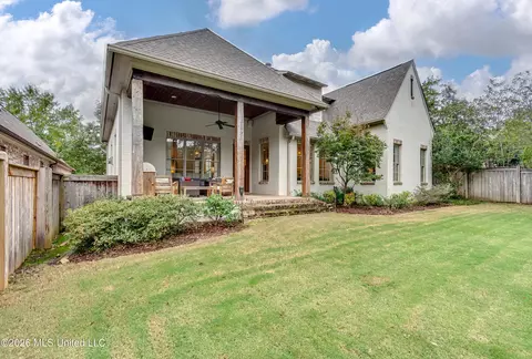 Exterior - 110 Bristol Ln, Madison, MS 39110 photo 8 of 9