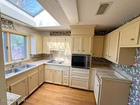 Kitchen - 566 S Deerfield Dr, Canton, MS 39046 photo 1 of 3