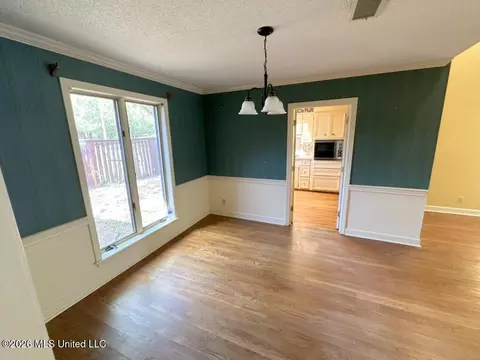 Dining - 566 S Deerfield Dr, Canton, MS 39046 photo 1 of 1