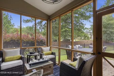 Exterior - 407 Belle Pointe Ln, Madison, MS 39110 photo 3 of 7
