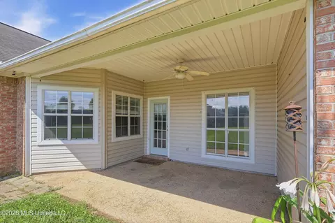 Exterior - 218 Holmar Dr, Brandon, MS 39047 photo 11 of 11
