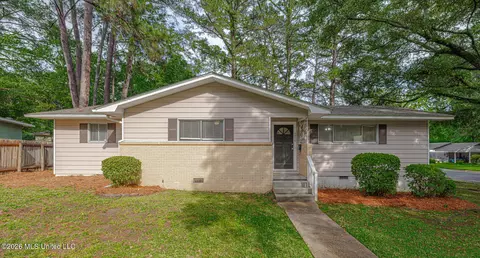 5314 Hartsdale Dr, Jackson, MS 39211