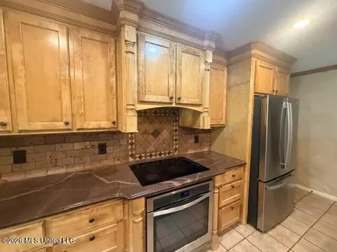 Kitchen - 932 White Rd, Florence, MS 39073 photo 2 of 3