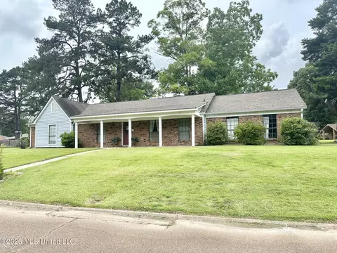 116 Rollingwood Dr, Natchez, MS 39120