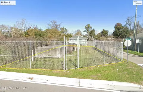201 Elmer St, Biloxi, MS 39530