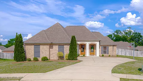 308 Logan Ct, Canton, MS 39046