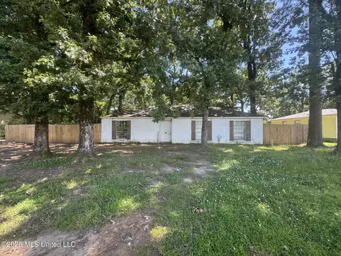 721 Mccluer Rd, Jackson, MS 39212
