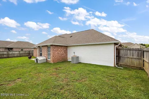 Exterior - 187 Cedar Spring Cir, Pearl, MS 39208 photo 2 of 4