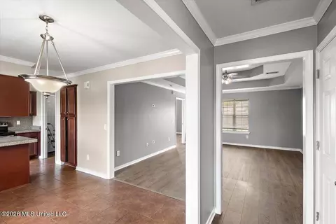 Entry Way - 187 Cedar Spring Cir, Pearl, MS 39208 photo 3 of 5
